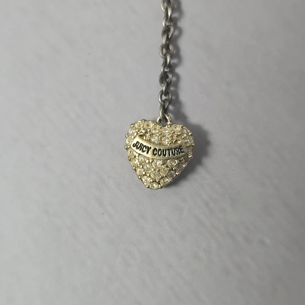 Juicy Couture Vintage Single Heart Charm Earring.